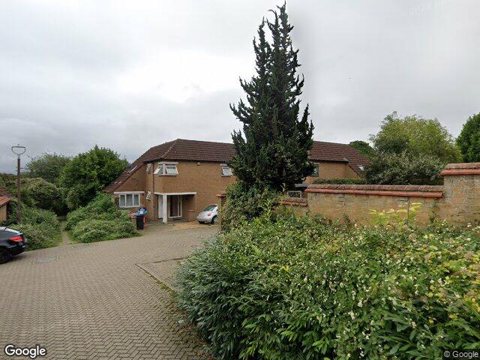 Tolcarne Avenue, Milton Keynes