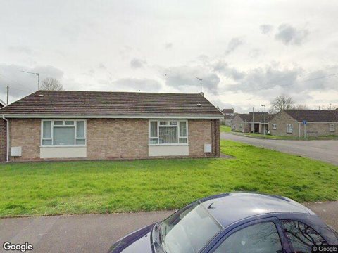 Southlawns, Street