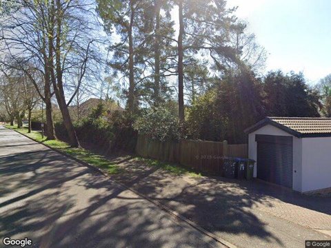Dewar Close, Rugby