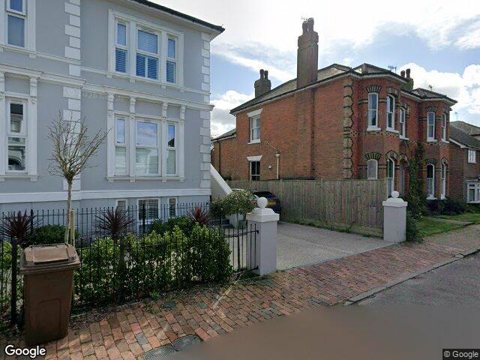 Garland House, Tunbridge Wells