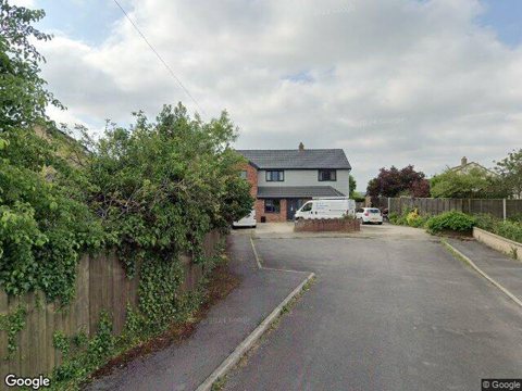 39 Hawthorne Grove, Trowbridge