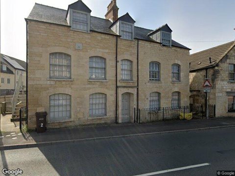 Scarlet House, Stroud