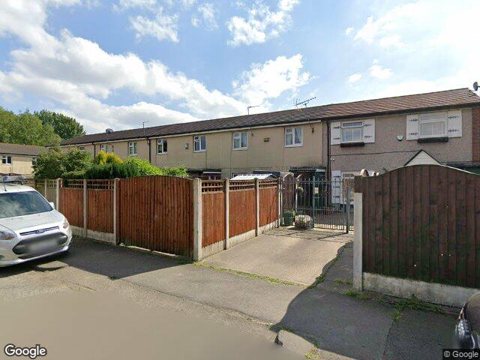 Short Breaks - 8 Broadlands Walk, Manchester