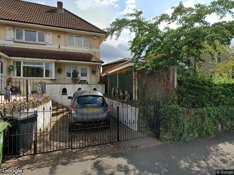 Frenchay Park Gardens Care Home, Bristol