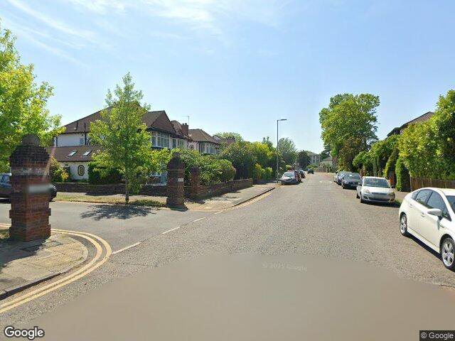 Street view · 2025