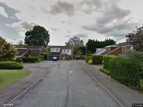 The Oaks, Crawley