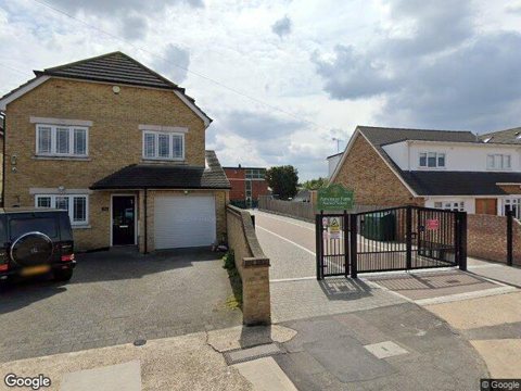 Farm Road, Rainham