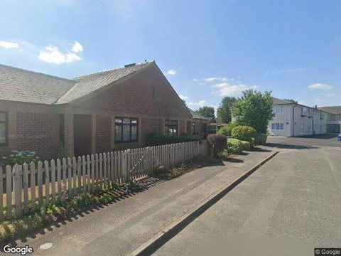 Neale Court, Lincoln