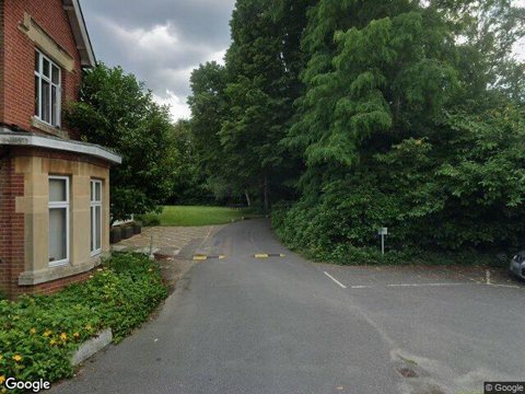 Heatherley - Care Home with Nursing Physical Disabilities, Copthorne