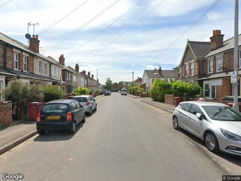 29 Briants Avenue, Reading