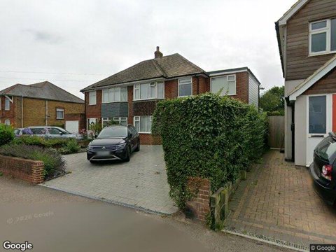The Goodwins, Deal