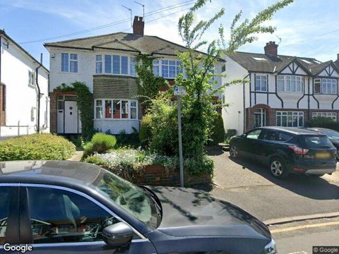 Barons Lodge Sutton, Sutton