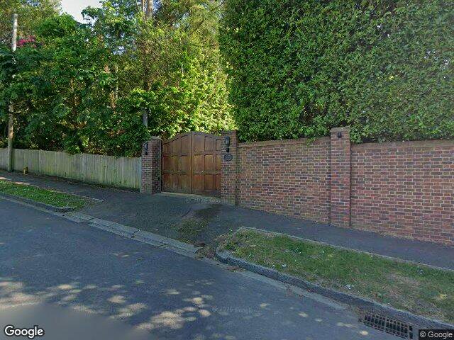 Street view · 2025