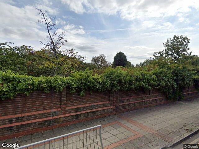 Street view · 2025