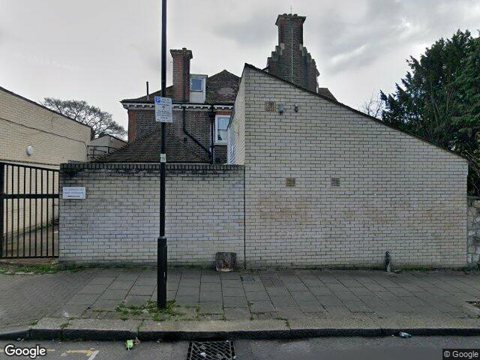 25 Garrads Road, London