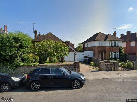 Camowen, Worthing