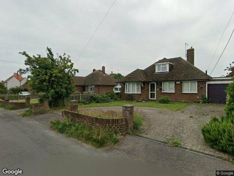Glendale Lodge, Deal