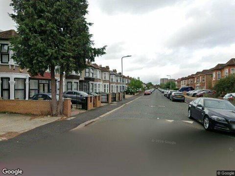 The Beeches (Seven Kings), Ilford