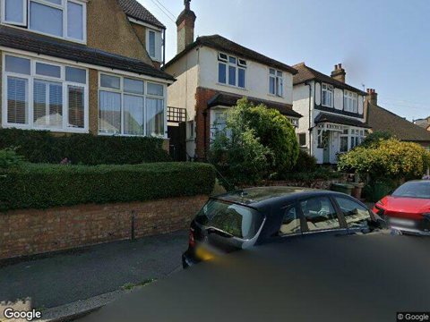 Wallace Crescent, Carshalton