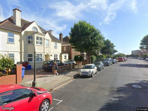 4 Vallance Gardens, Hove