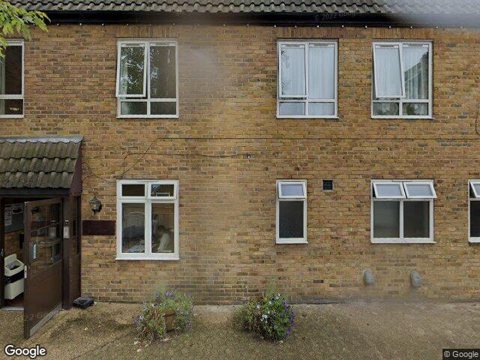 Clifton Gardens Resource Centre, London