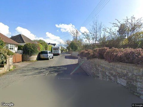 Middle Path, Crewkerne
