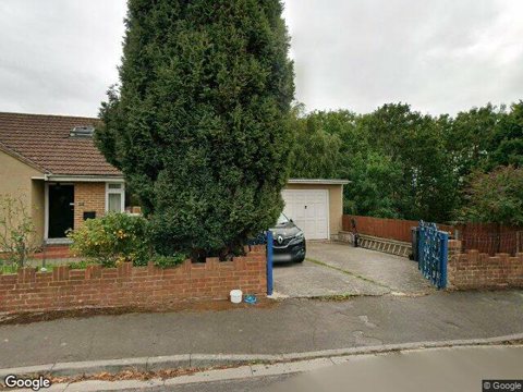 Charnhill Crescent, Bristol