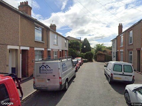 Poppy Place, Rugby