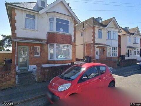 18 Kings Park Road, Bournemouth