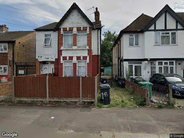 Street view · 2025