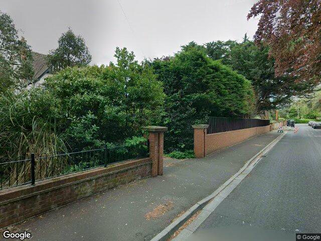 Street view · 2025