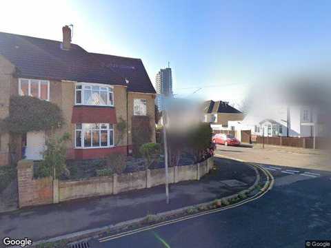 13 Alexandra Gardens, Hounslow