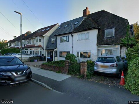 Barons Lodge, Mitcham