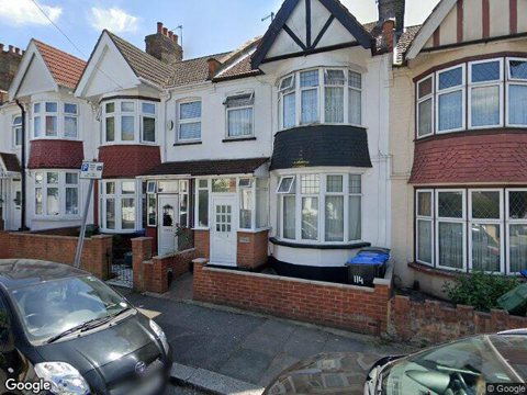111 Rosebank Avenue, Wembley