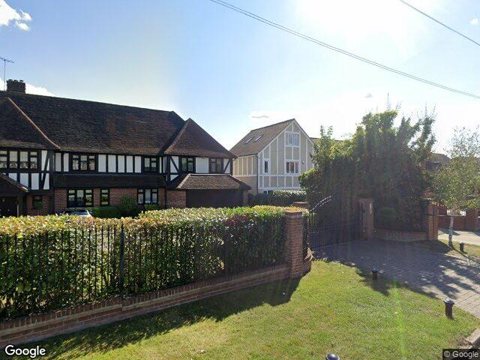 Beechlands, Loughton