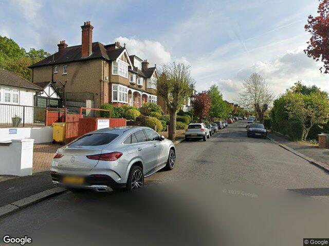 Street view · 2025