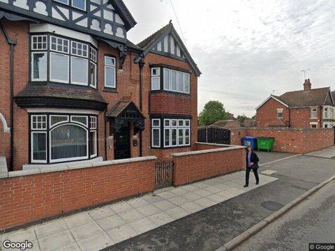 136 Manor Court Road, Nuneaton