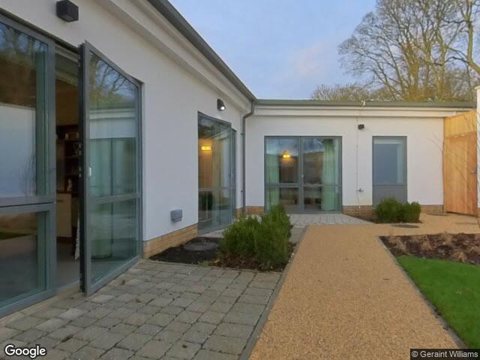 Clarendon Lodge, Rickmansworth