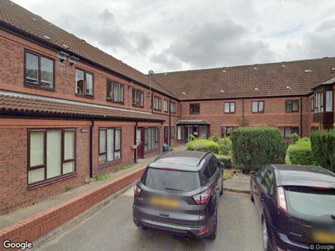 523-525 Marfleet Lane, Hull